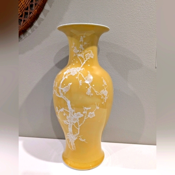 Vintage Porcelain Hand Painted Jingdezhen Zhi C. 1950s - 70s 18" Collector Piece - Picture 4 of 16